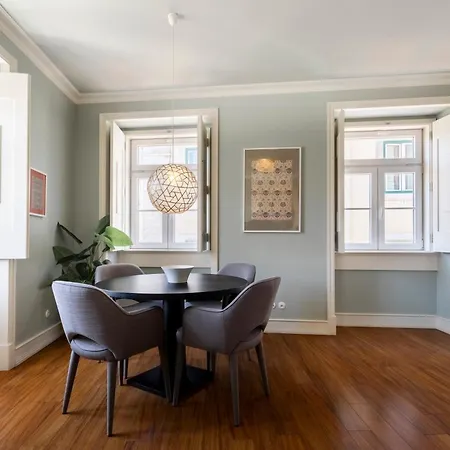 Chiado Camoes | Apartman Lisboa